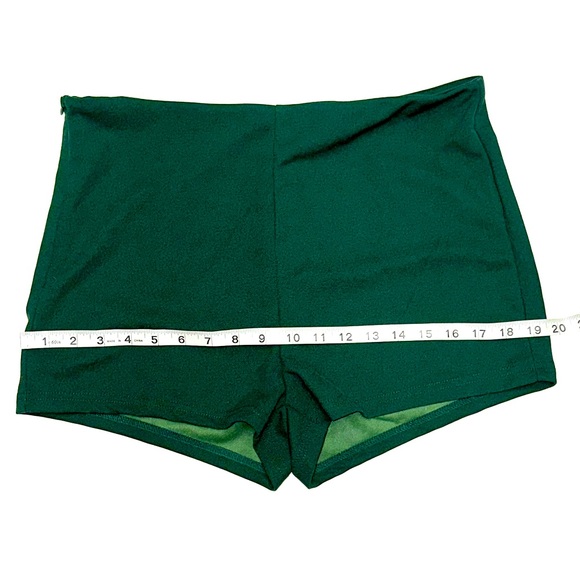 Green high waist booty shorts - hot pants 70s hippie - Shein size women’s Large - Picture 6 of 9